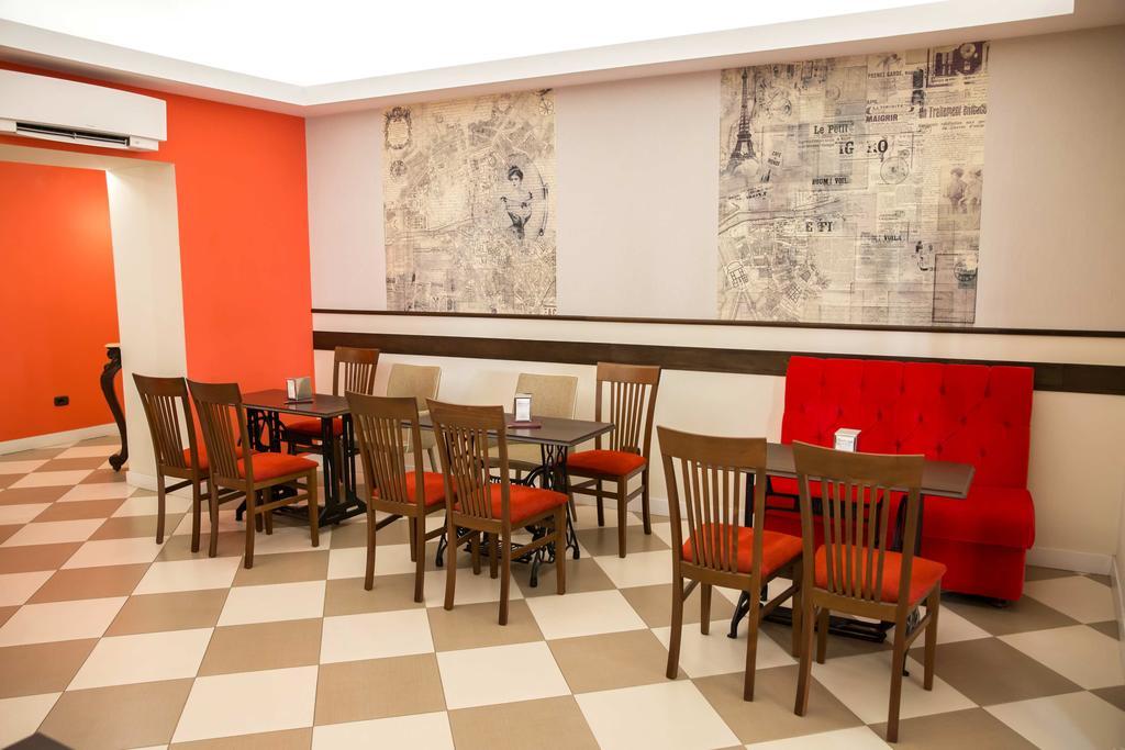 Gleda Rooms In The Square Помпей Екстериор снимка